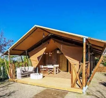 Mobilehomes In - Umbrien 51891 * Tuoro sul Trasimeno