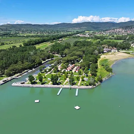 Mobilehomes In - Umbrien 51891 * Tuoro sul Trasimeno